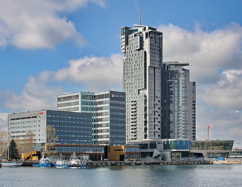 Sea Towers Gdynia — nowoczesne wieżowce nad morzem